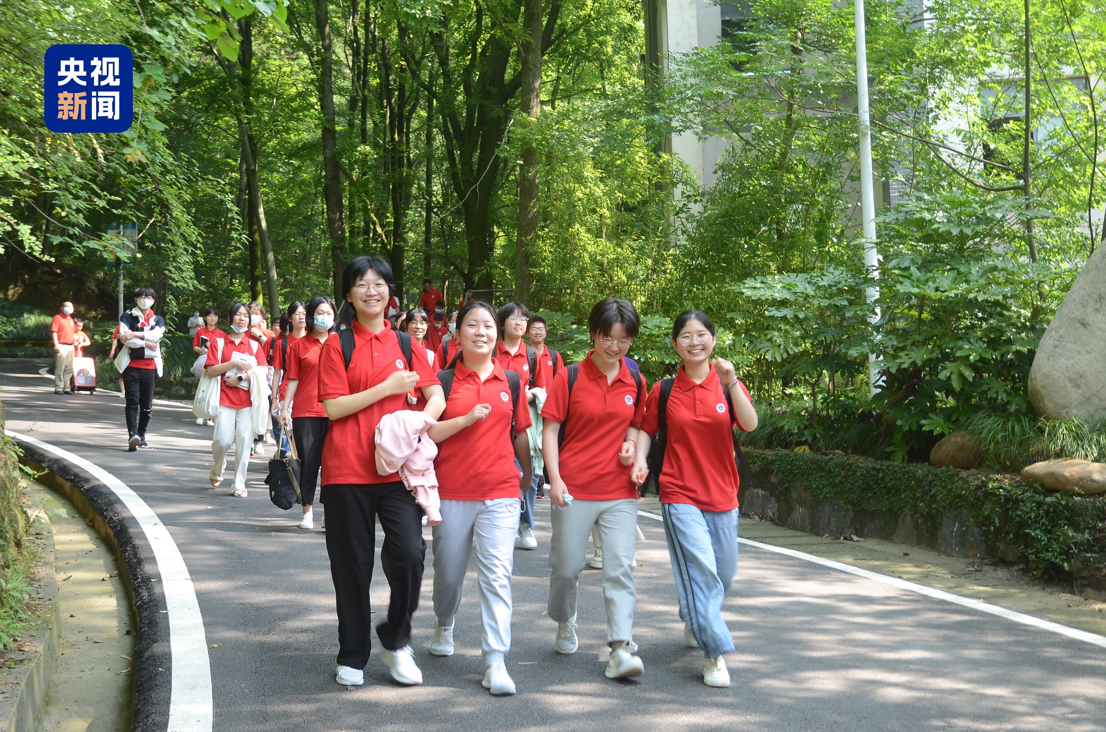 青春华章丨野寨中学别具深意的“开学第一课”