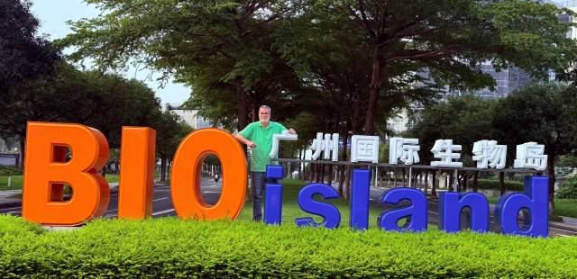 深度专访｜“现实比你想象的更伟大”，美国学者法尔和他听见的广州“心跳”
