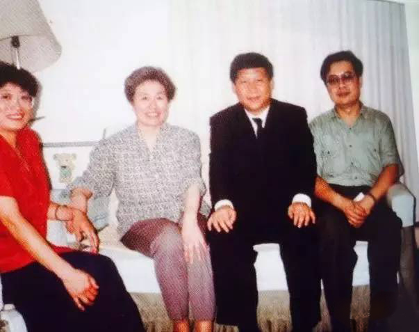人民领袖|此情不忘是师恩