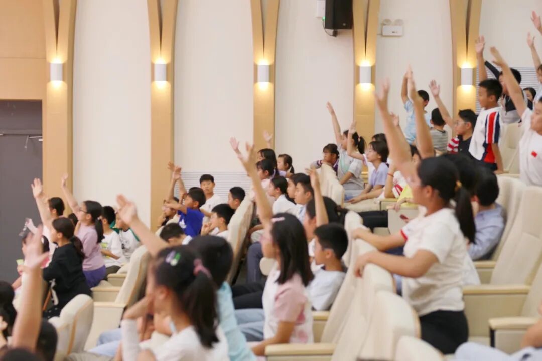 “双奥之城传薪火 方寸之间绘未来” 四校同启奥运主题邮票科普课