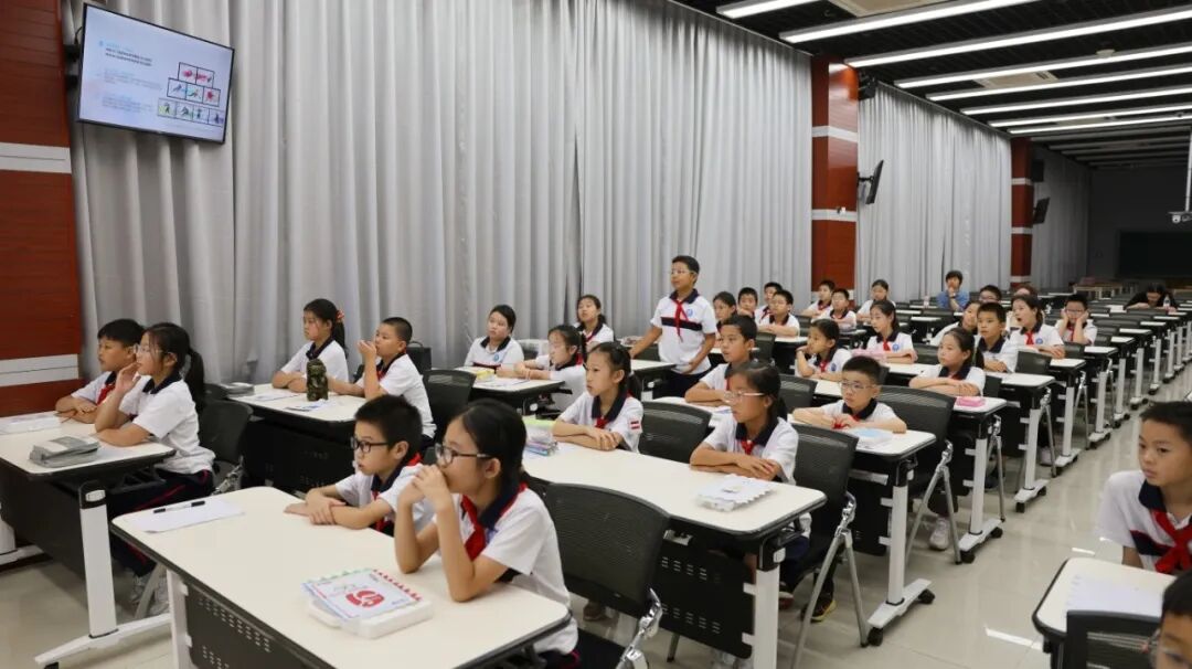 “双奥之城传薪火 方寸之间绘未来” 四校同启奥运主题邮票科普课