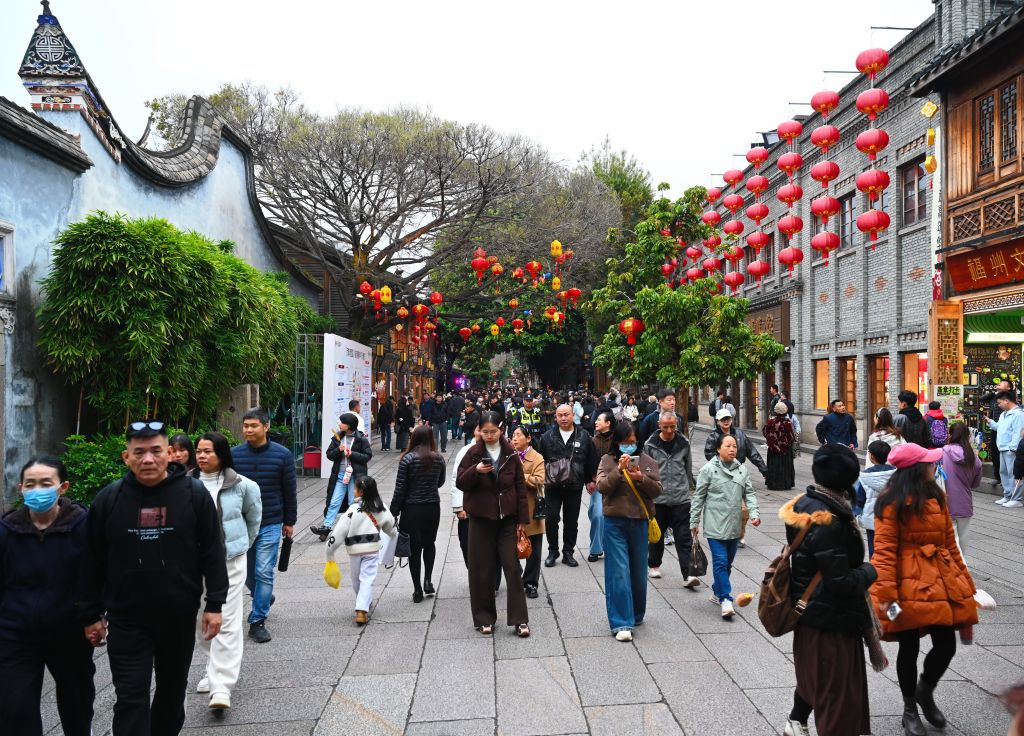 习近平总书记关切事丨以文化自觉,守护城市根脉