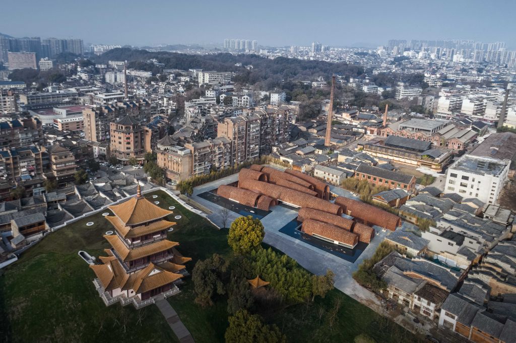 习近平总书记关切事丨以文化自觉,守护城市根脉