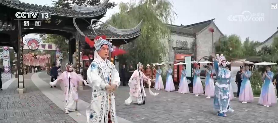 非遗“活”起来 消费“热”起来——中秋假期特色民俗带火文旅市场