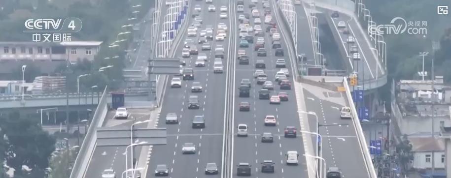 铁路、民航、公路齐发力 各地全力保障中秋返程出行