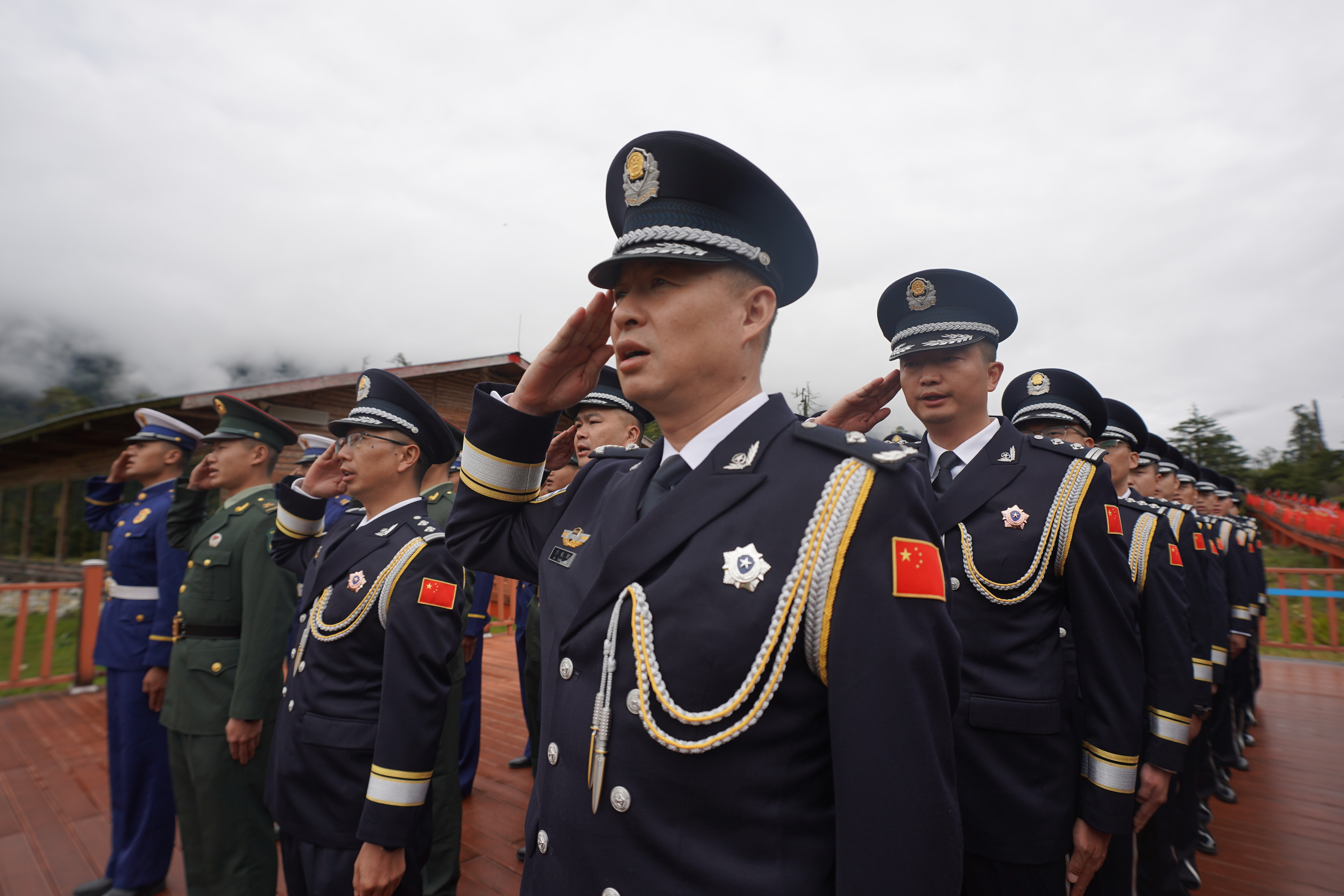 假如国旗有海拔……