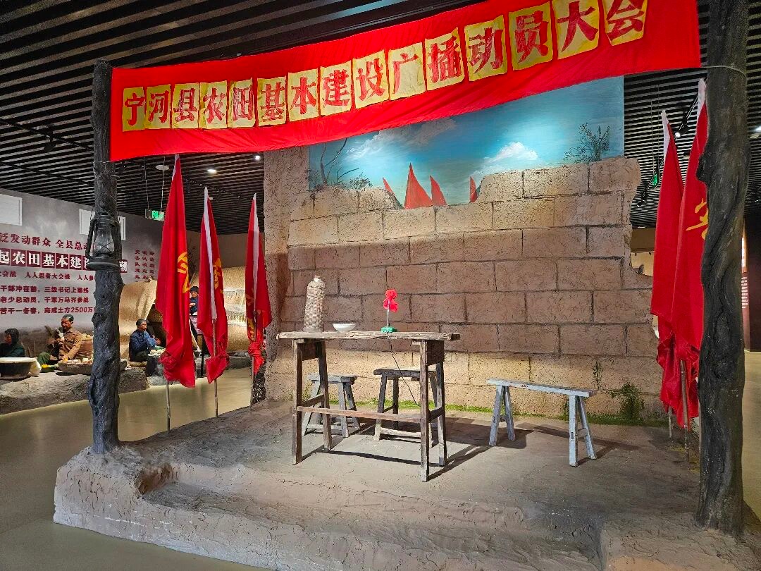 追光的你|跨越红色“大门” 续写永不褪色的“星火”故事