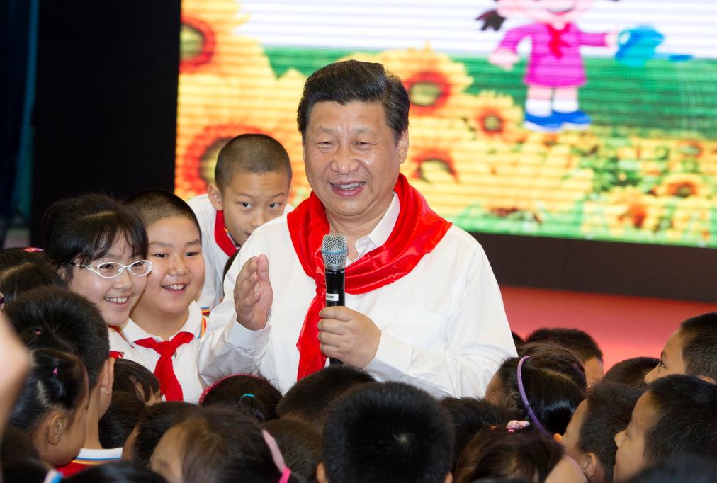 人民领袖|播下爱我中华的种子