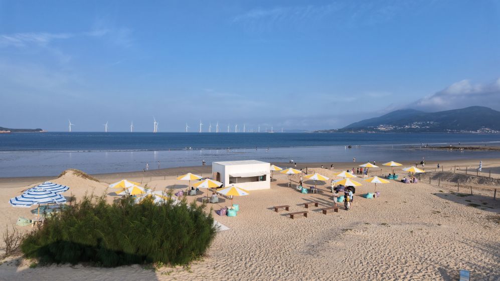 奔“县”游丨在海岛小城,体验“靠山面海”慢生活
