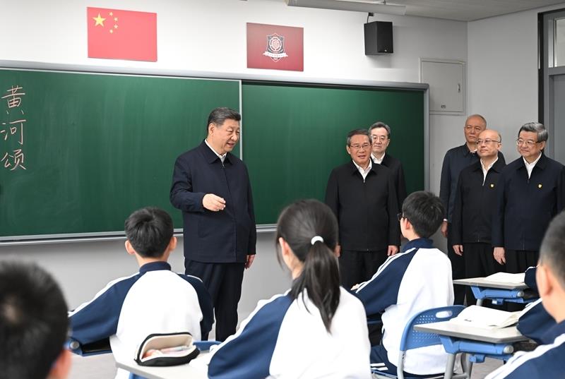 时政微观察丨民生为大,把老百姓的事办实办好