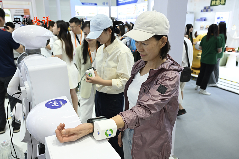 【央视快评】确保健康中国建设取得决定性进展