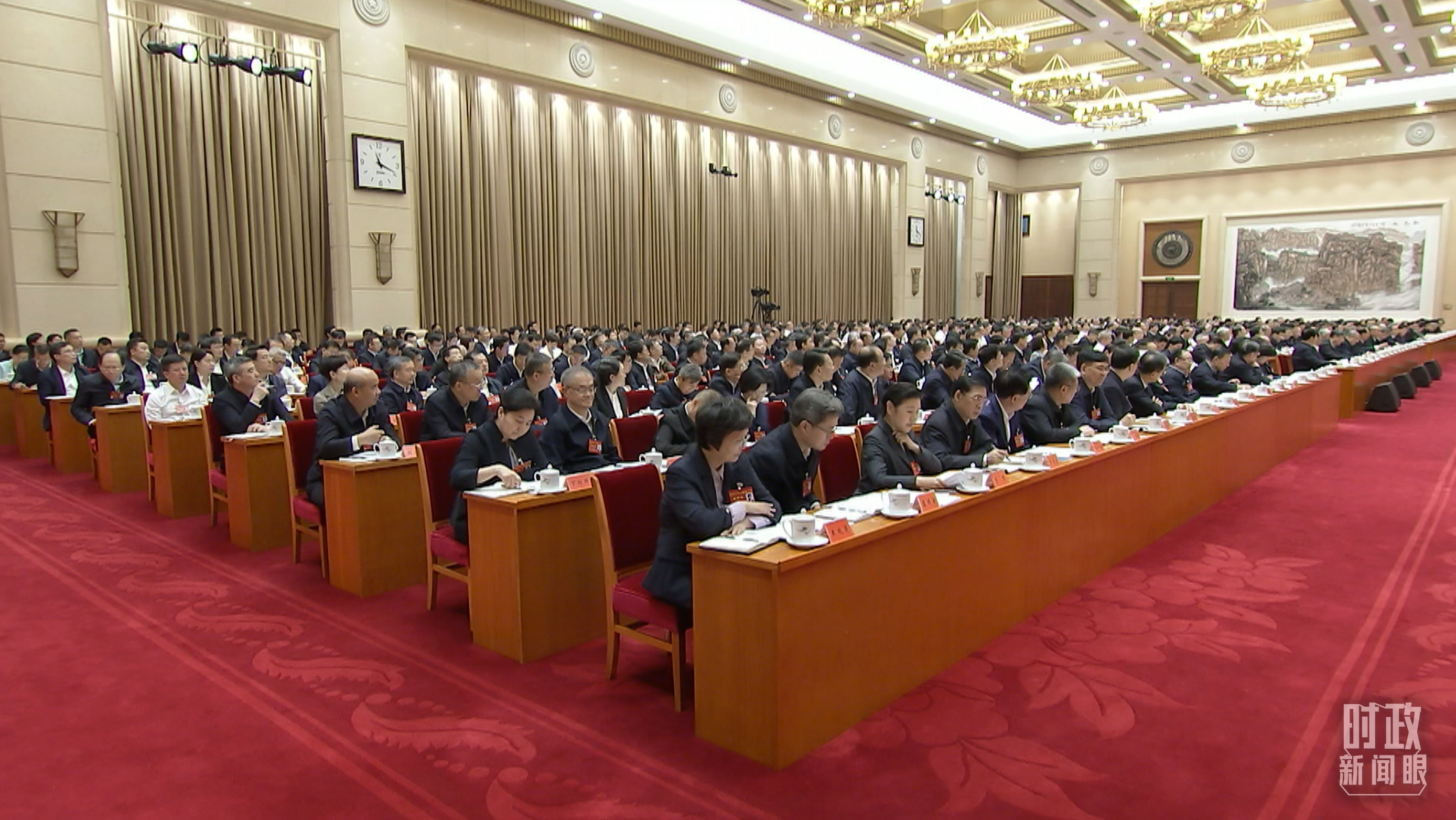时政新闻眼丨全国卫生与健康大会时隔十年再次召开,习近平强调这些重点