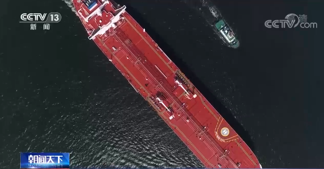 续航里程超过26000海里！我国自主研制超大型油船“远福洋”轮交付