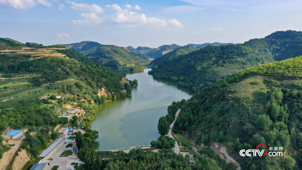 【美丽中国·网络媒体生态行】领略祖国大好河山 生动讲好“大思政课”