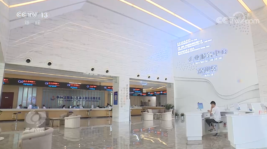 中国外贸稳中提质