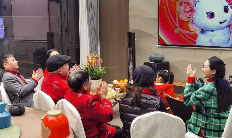 兔年春晚：中国年轻人喜爱的“文化年夜饭”