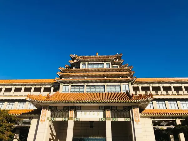 河声：用好美术资源，实现文化事业高质量发展
