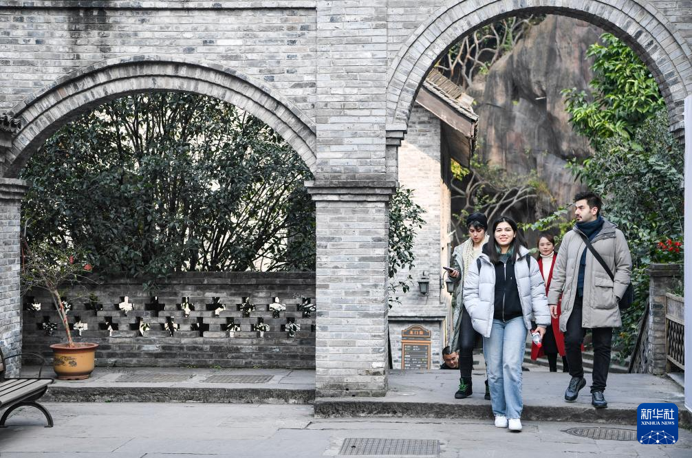 重庆龙门浩老街焕发新活力