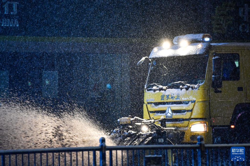 河南省部分地区迎来降雪