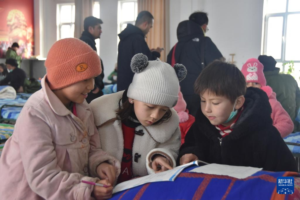 新疆乌什：地震受灾群众生活需求有保障