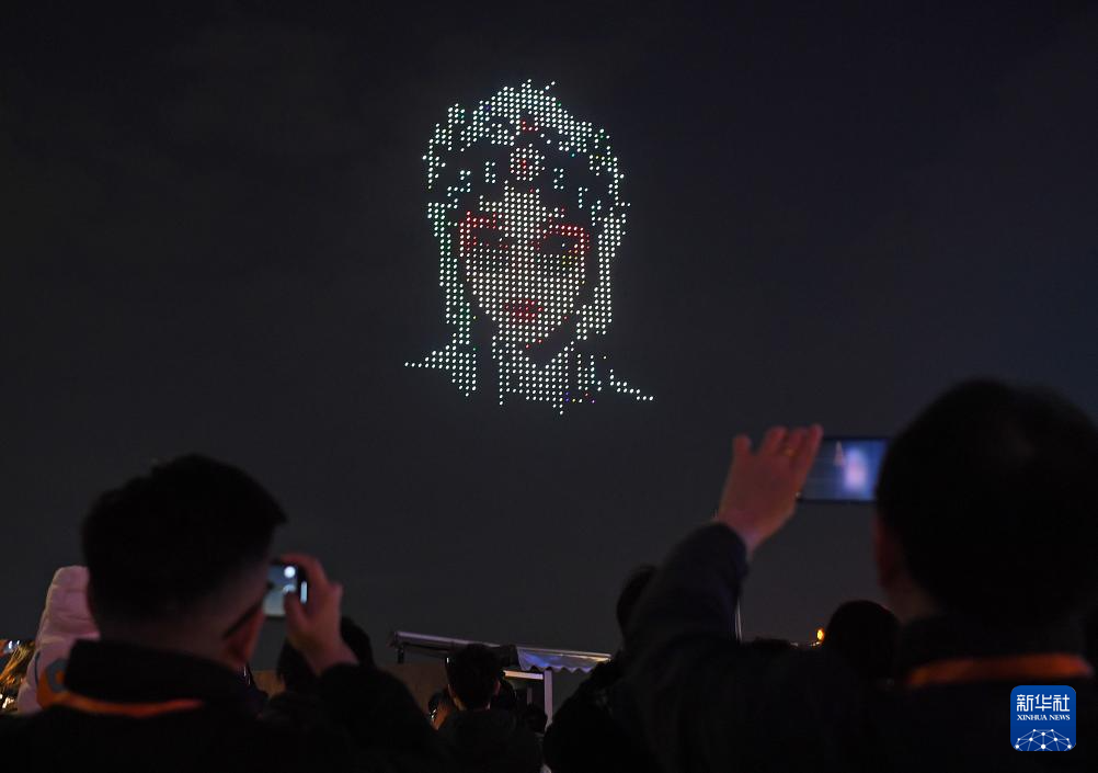 香港举办无人机灯光秀