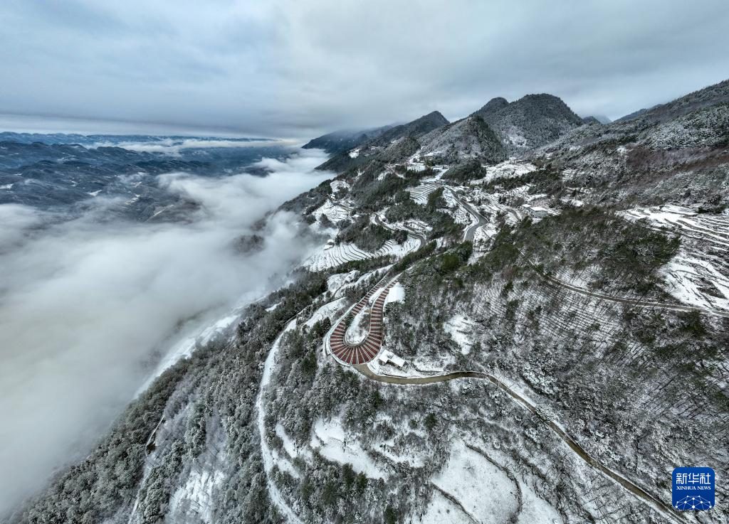 美丽中国丨重庆巫溪：雪漫群山