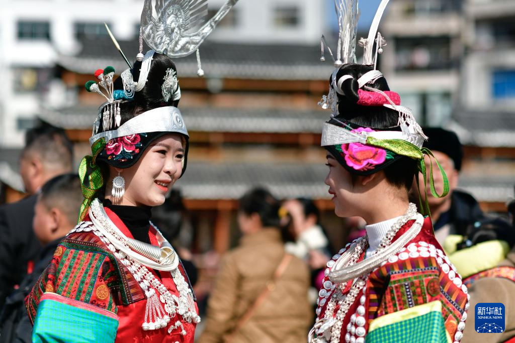 贵州凯里：苗族同胞欢庆“甘囊香”芦笙节