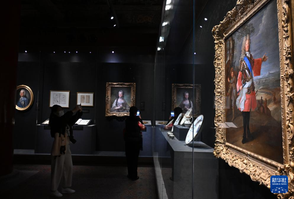 “紫禁城与凡尔赛宫”展览在京开幕