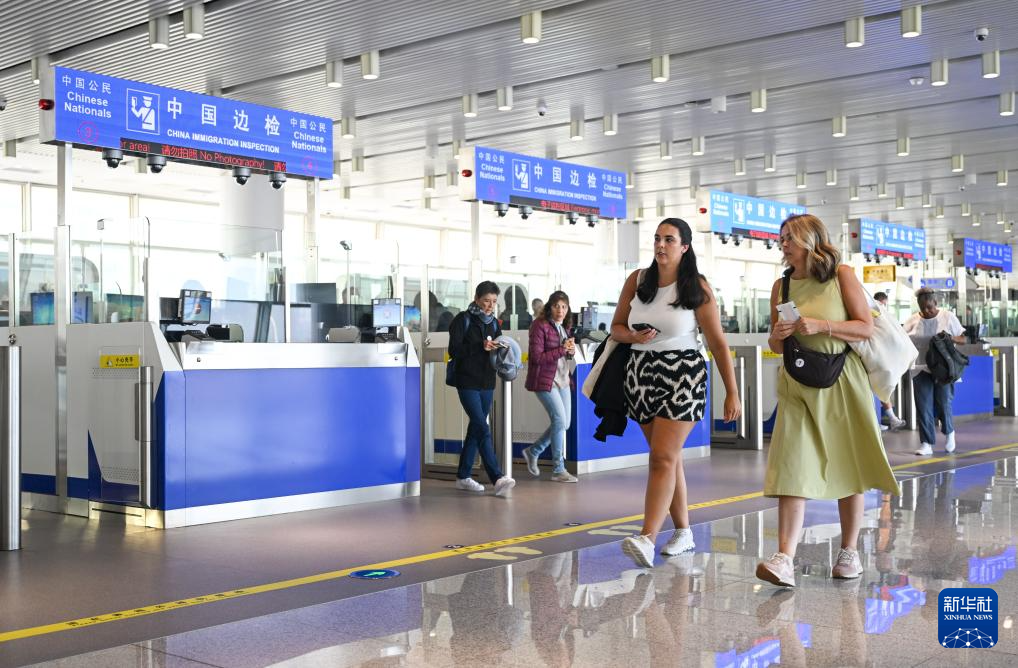 天津：便利举措服务国际邮轮旅客