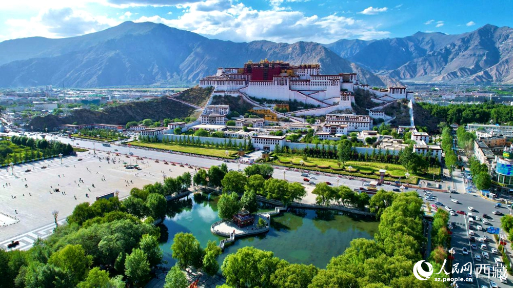 西藏拉萨：宗角禄康公园夏日美景
