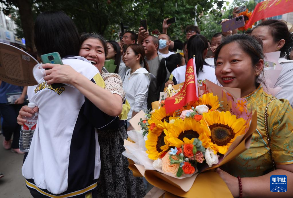 全国部分地区高考结束