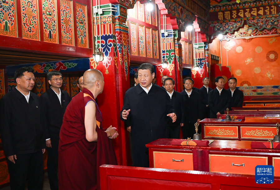 习近平在青海考察