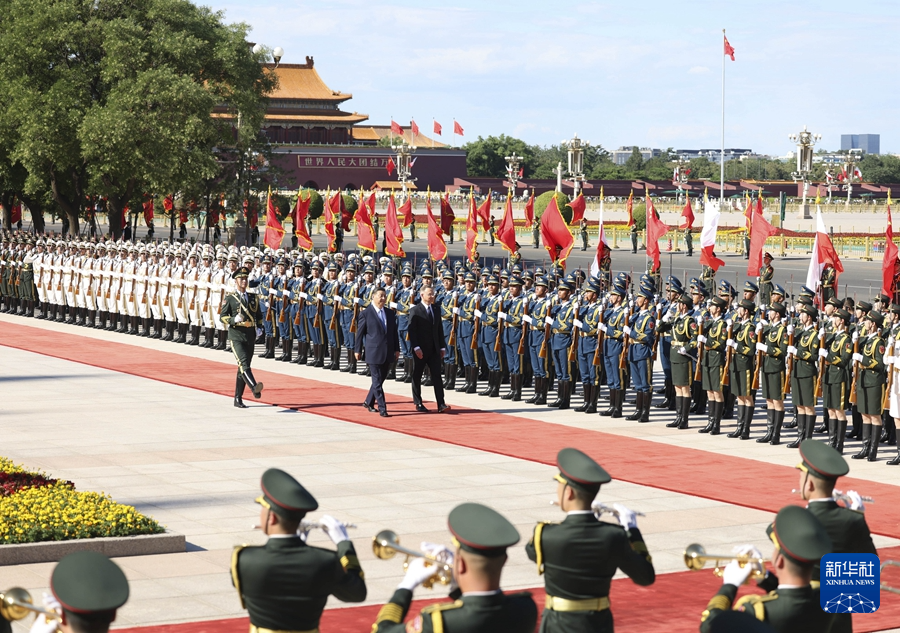 习近平同波兰总统杜达会谈