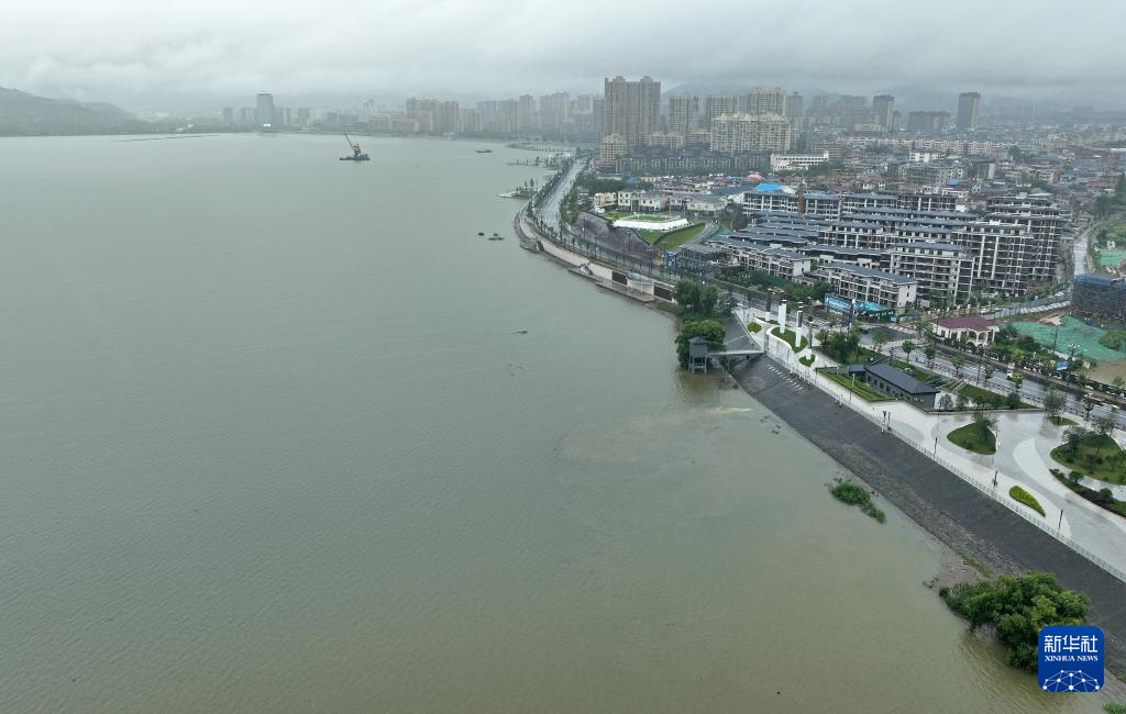 聚焦防汛抗旱｜我国最大淡水湖鄱阳湖水位超警戒
