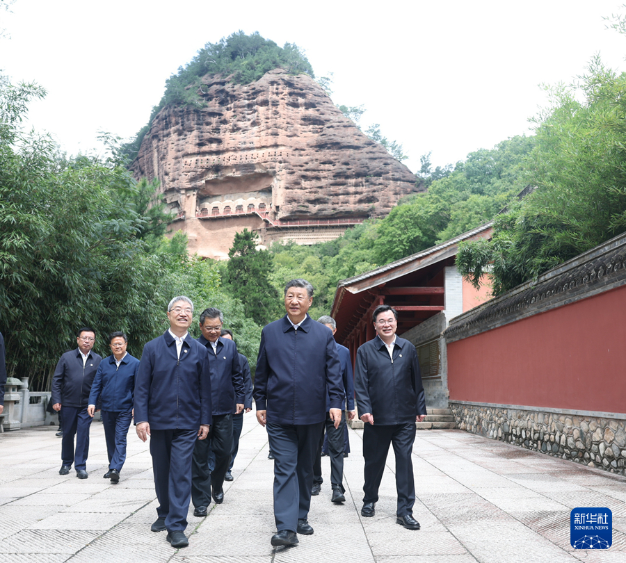 习近平在甘肃考察