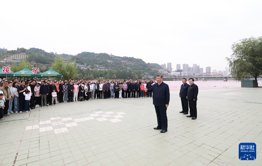 习近平在甘肃考察