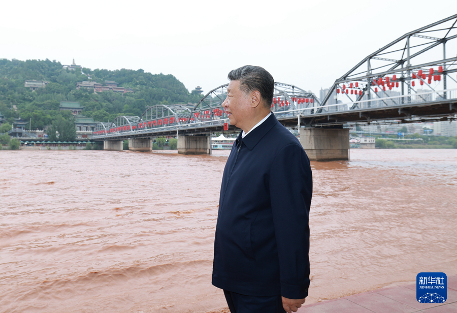 习近平在甘肃考察