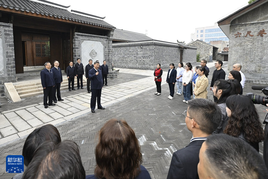 习近平在安徽考察