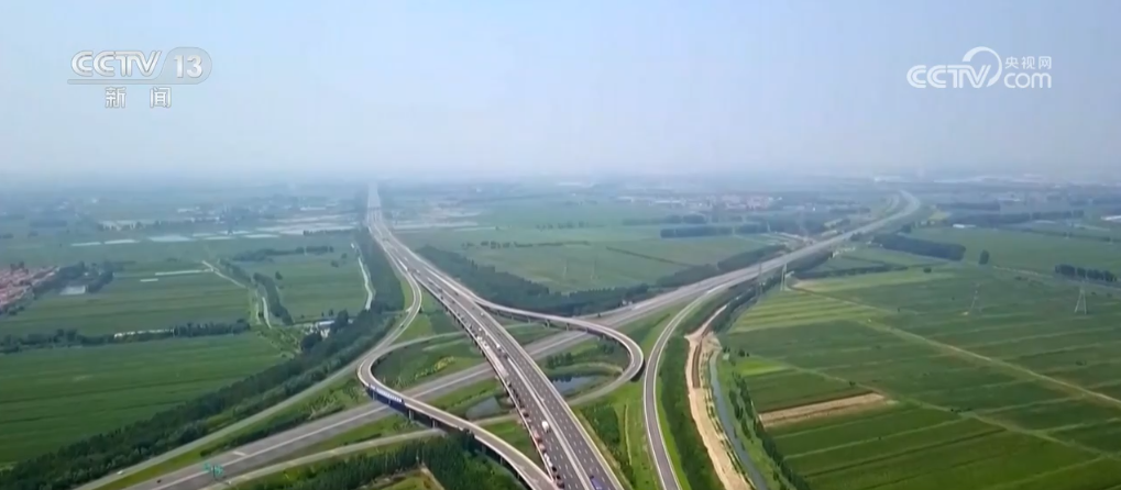 4.5万个、123万公里……农村公路网持续织密 铺就乡村振兴“快车道”