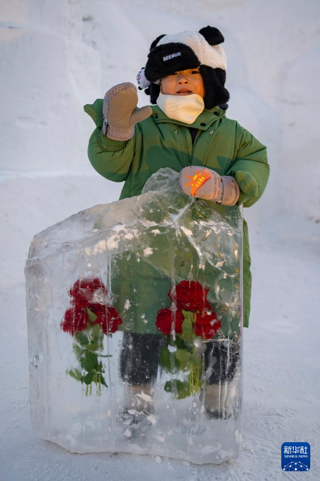 一年一度！哈尔滨国际冰雪节点燃冬日欢腾