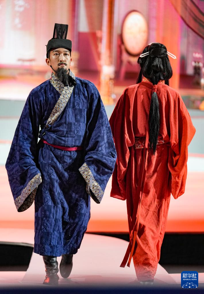 文化中国行丨西藏拉萨:华服同秀 衣脉相承