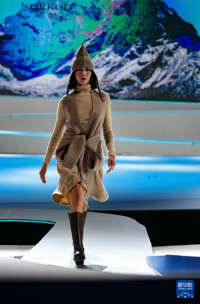 文化中国行丨西藏拉萨:华服同秀 衣脉相承