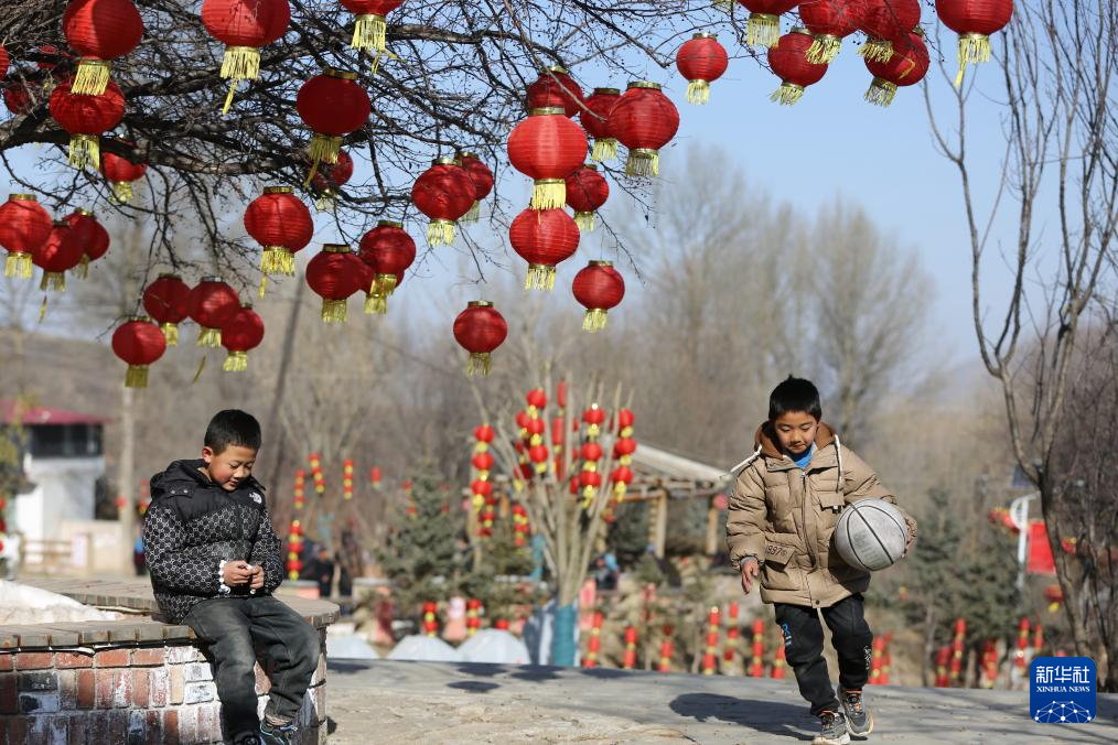 新春走基层丨“和美乡村”元古堆:红火的日子 幸福的味道