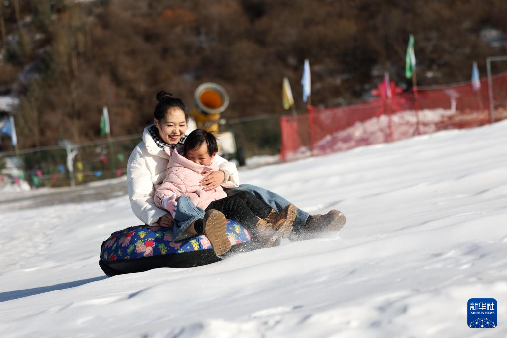 新春走基层丨“和美乡村”元古堆:红火的日子 幸福的味道