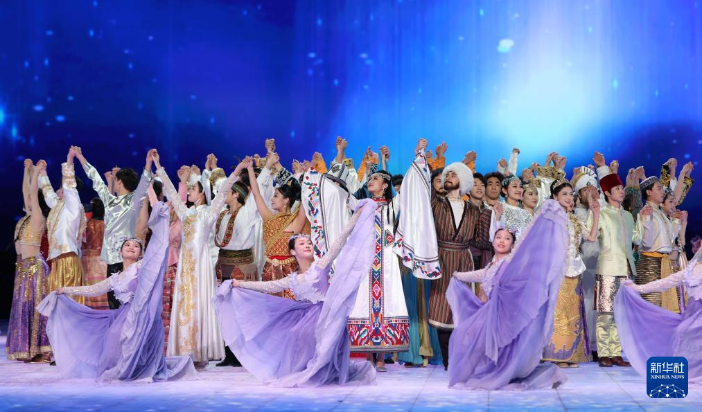 第九届亚冬会开幕式举行(二)