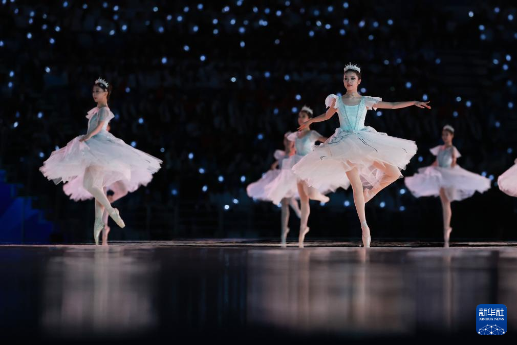 第九届亚冬会开幕式举行(二)