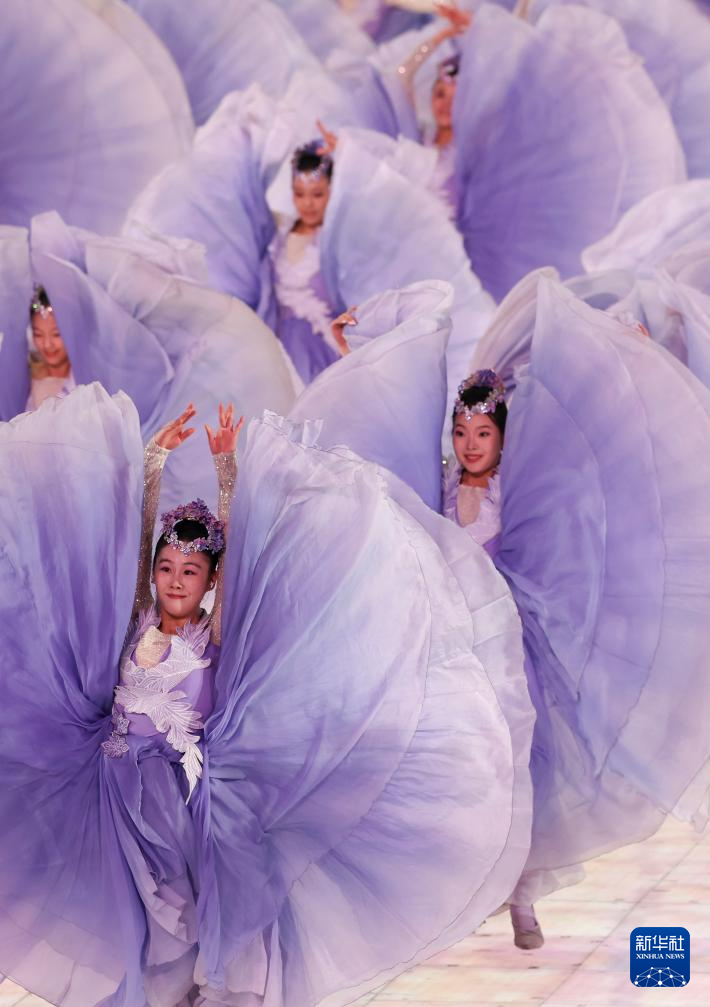 第九届亚冬会开幕式举行(二)