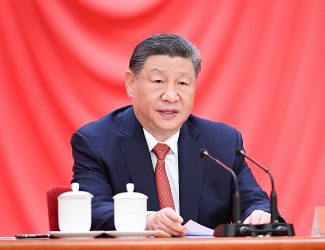 从50年前的这篇报道，感悟总书记的劳动本色