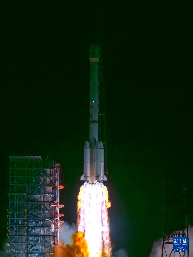 天问二号任务发射圆满成功