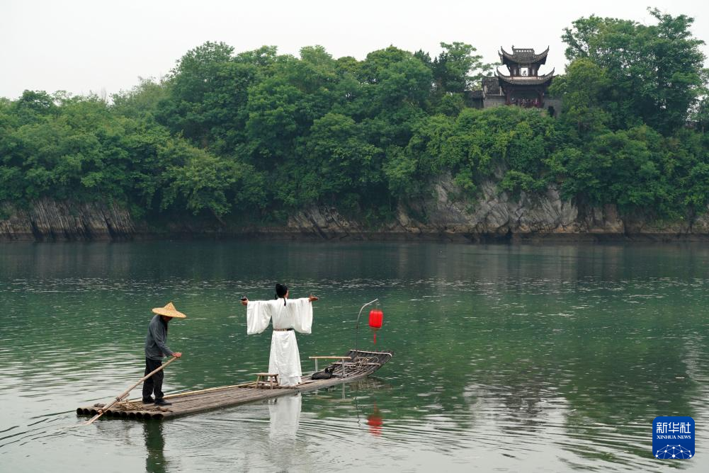 诗意中国丨诗仙李白钟情的这片山水
